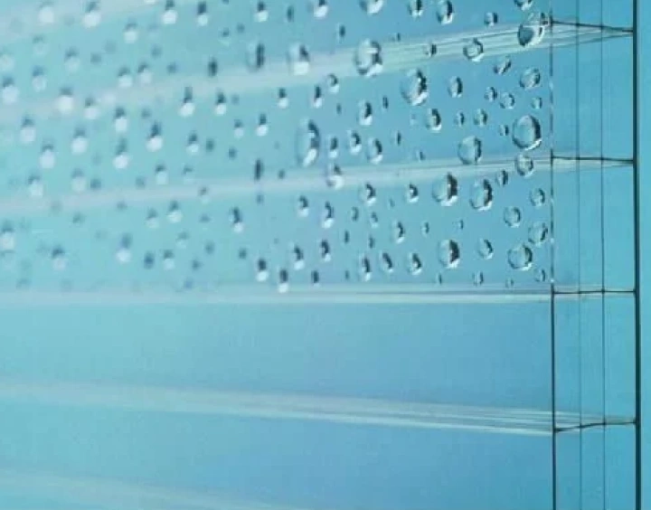 No-Drop Polycarbonate Sheets for Humid Conditions